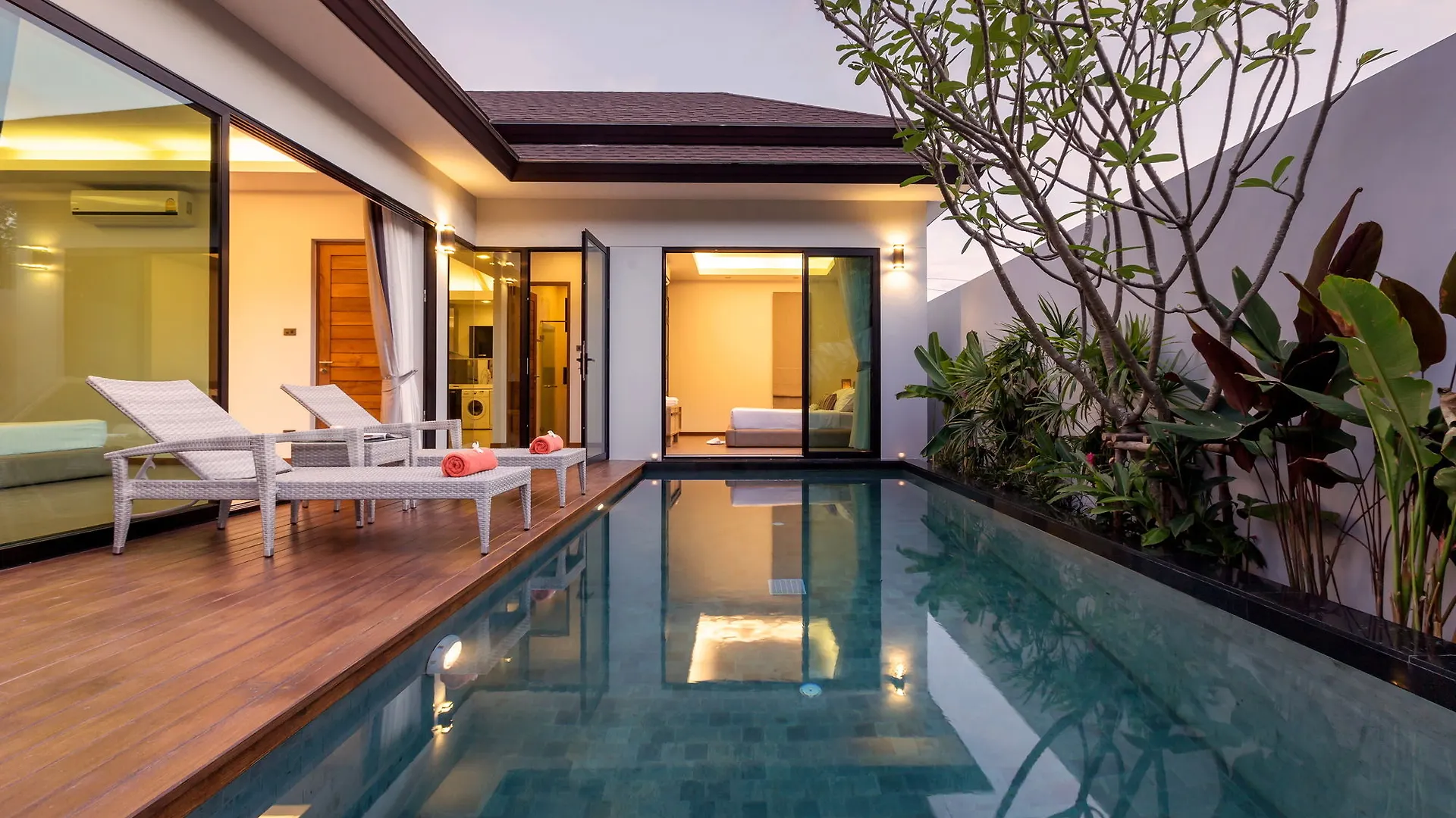La Ville Phuket Pool Villa Nai Yang