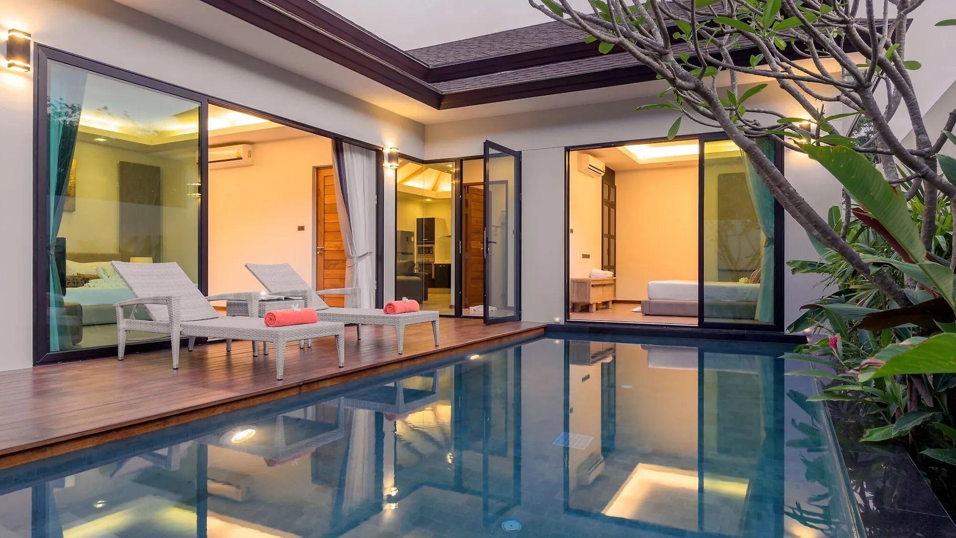 La Ville Phuket Pool Villa Nai Yang